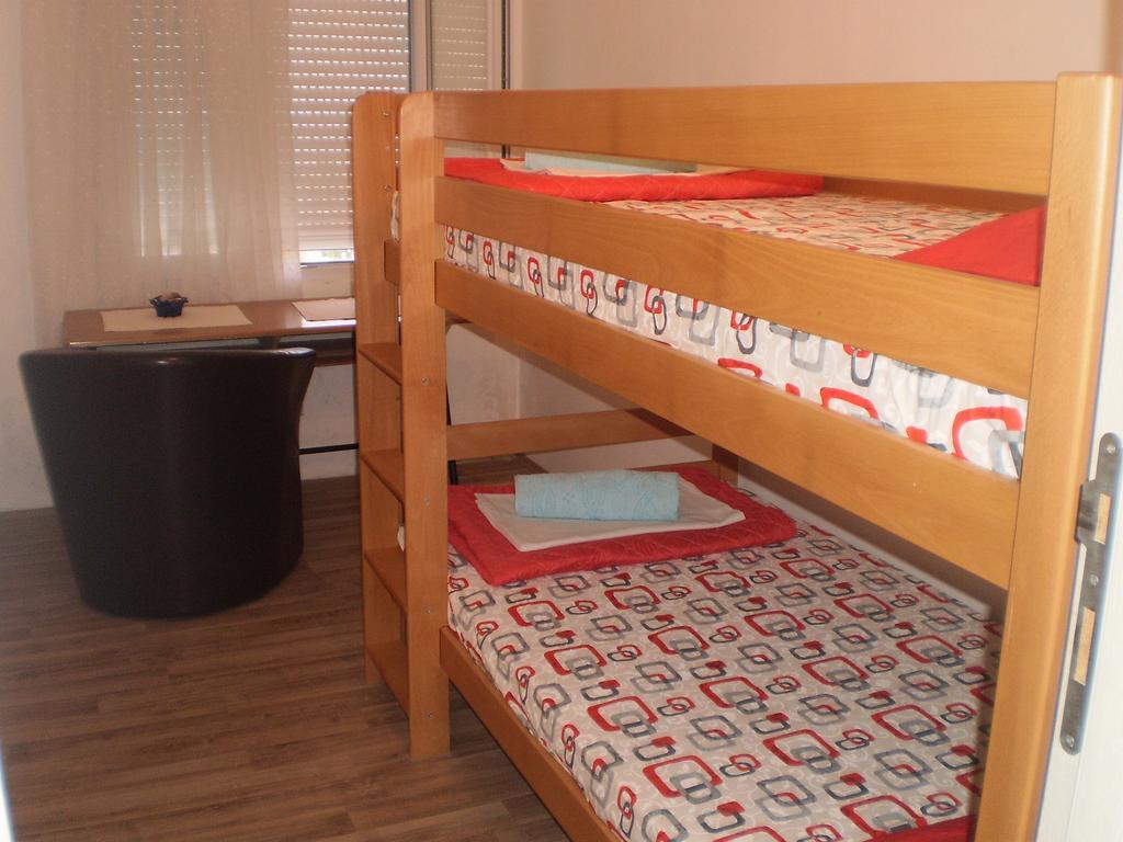 Apartment Vuk I Novak 乌尔齐尼 外观 照片