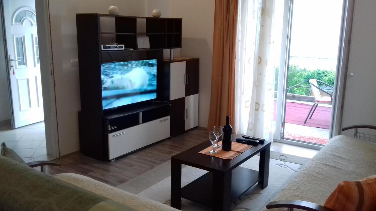 Apartment Vuk I Novak 乌尔齐尼 外观 照片